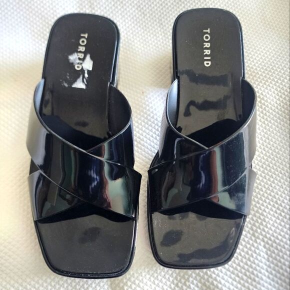 Torrid non leather platform sandals - Picture 1 of 8
